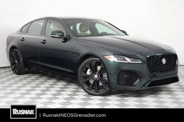 2023 Jaguar XF SE RWD photo