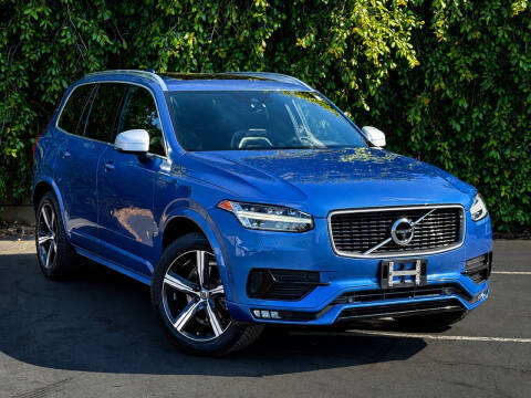 2017 Volvo XC90 R-Design AWD photo