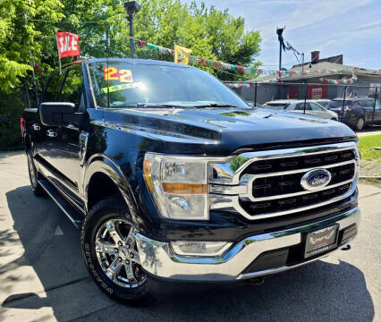 2022 Ford F-150 XLT 4WD photo