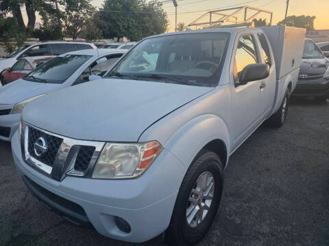 2017 Nissan Frontier SV V6 RWD photo