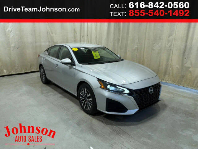 2023 Nissan Altima 2.5 SV AWD photo