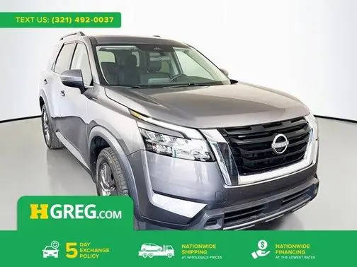 2022 Nissan Pathfinder SV FWD photo