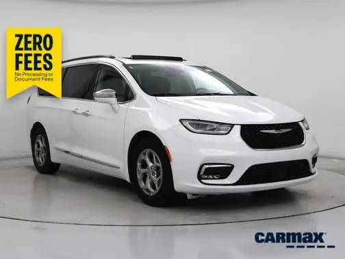2022 Chrysler Pacifica Minivan Limited FWD photo