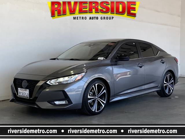 2022 Nissan Sentra SR FWD photo