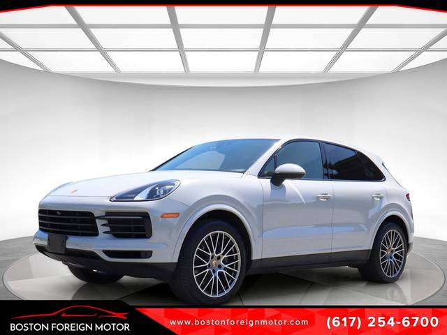 2023 Porsche Cayenne Platinum Edition AWD photo