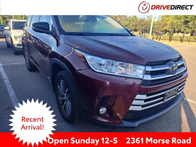 2017 Toyota Highlander Hybrid XLE AWD photo
