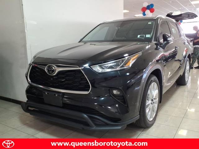2023 Toyota Highlander Limited AWD photo