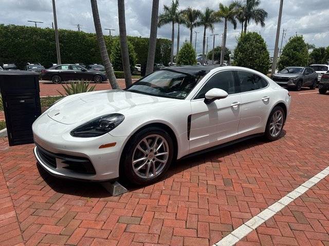 2018 Porsche Panamera 4S AWD photo