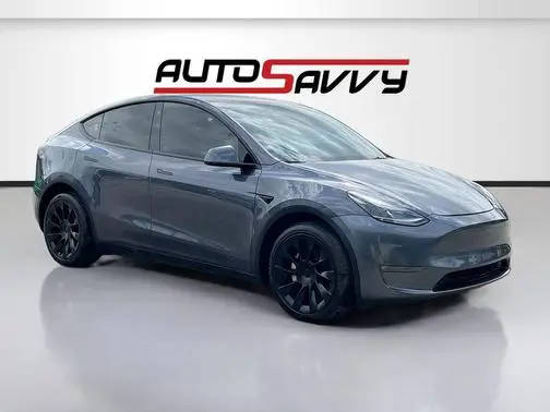2023 Tesla Model Y Long Range AWD photo
