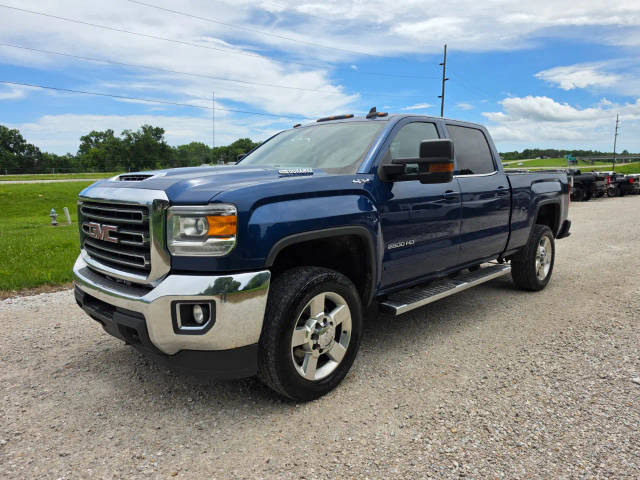 2019 GMC Sierra 2500HD SLE 4WD photo