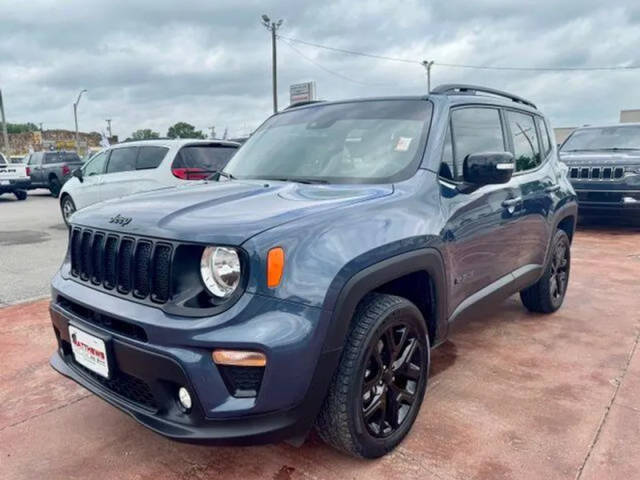 2022 Jeep Renegade Altitude 4WD photo
