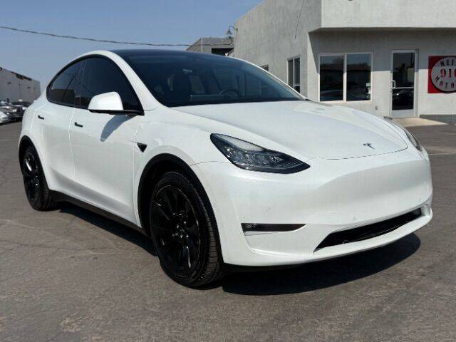 2022 Tesla Model Y Long Range AWD photo