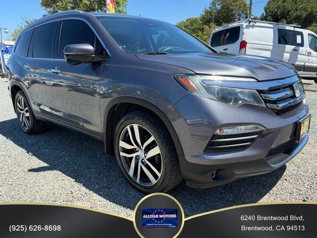 2016 Honda Pilot Touring FWD photo