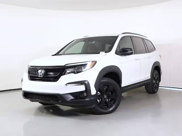 2022 Honda Pilot TrailSport AWD photo