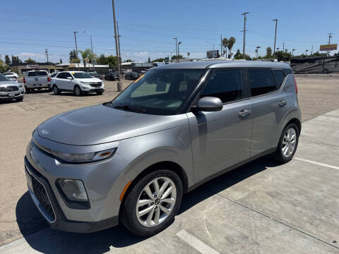 2022 Kia Soul LX FWD photo