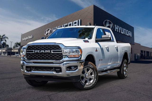2022 Ram 2500 Big Horn 4WD photo