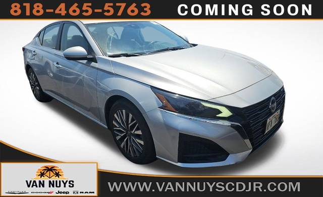 2023 Nissan Altima 2.5 SV FWD photo