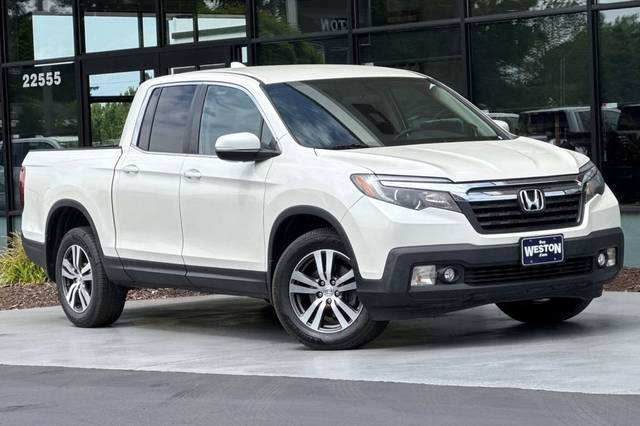 2017 Honda Ridgeline RTS AWD photo