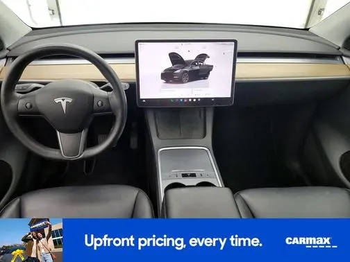 2022 Tesla Model Y Long Range AWD photo