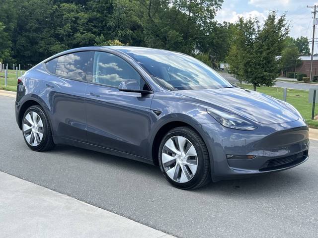 2023 Tesla Model Y Long Range AWD photo
