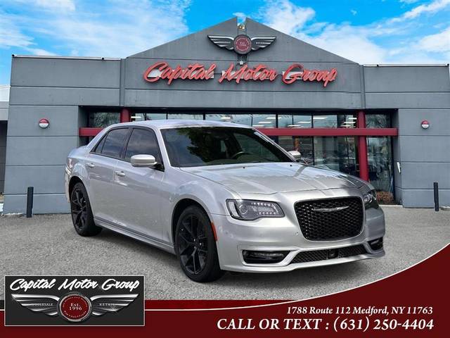 2019 Chrysler 300 300S RWD photo