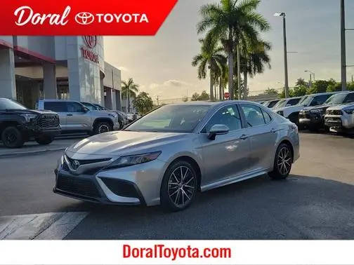 2022 Toyota Camry SE FWD photo