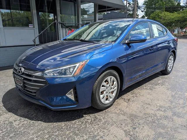 2020 Hyundai Elantra SE FWD photo