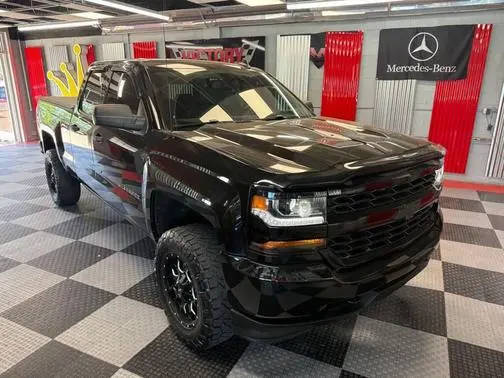 2018 Chevrolet Silverado 1500 Custom 4WD photo