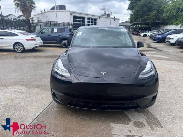 2023 Tesla Model Y Long Range AWD photo