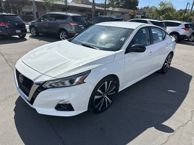 2020 Nissan Altima 2.5 SR FWD photo