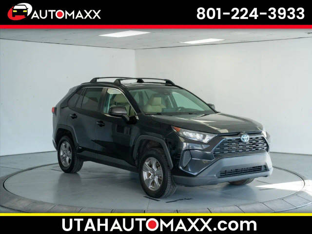 2022 Toyota RAV4 Hybrid LE AWD photo