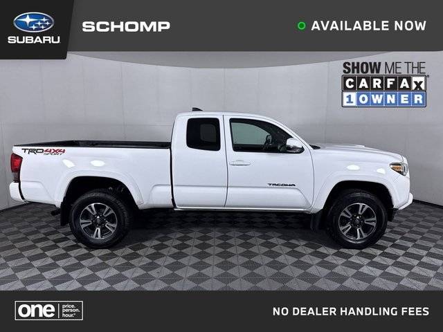 2016 Toyota Tacoma TRD Sport 4WD photo