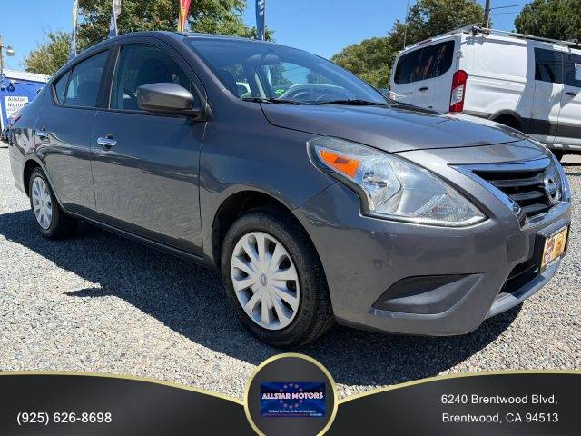 2019 Nissan Versa SV FWD photo