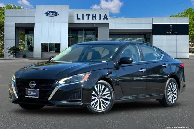 2023 Nissan Altima 2.5 SV FWD photo