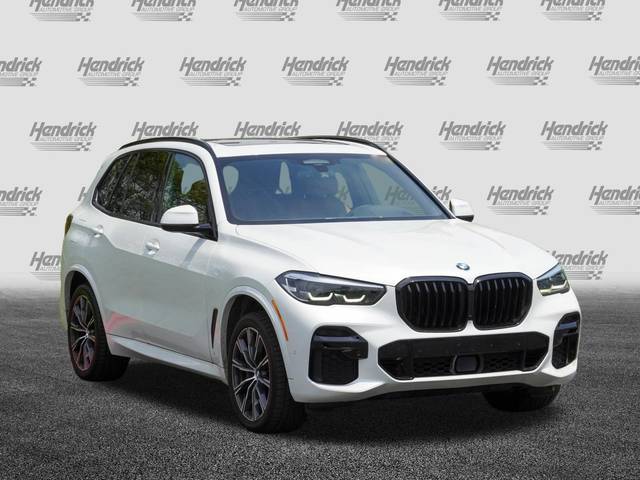 2022 BMW X5 M50i AWD photo