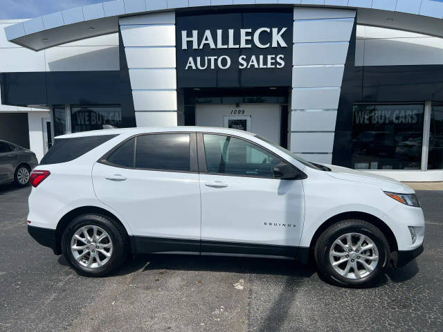 2021 Chevrolet Equinox LS AWD photo