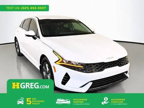 2022 Kia K5 LXS FWD photo