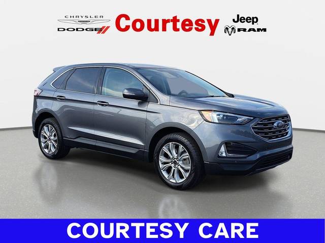 2023 Ford Edge Titanium AWD photo