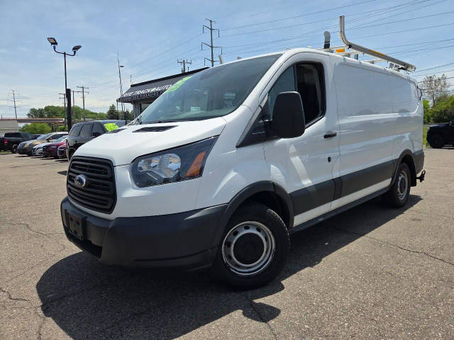 2018 Ford Transit Van  RWD photo