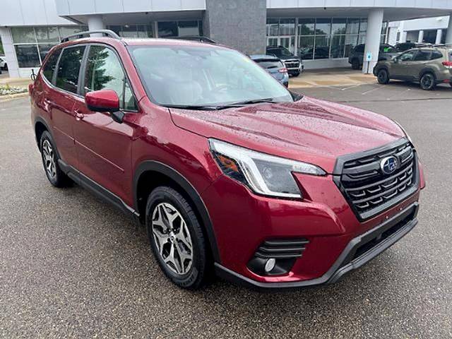 2023 Subaru Forester Premium AWD photo