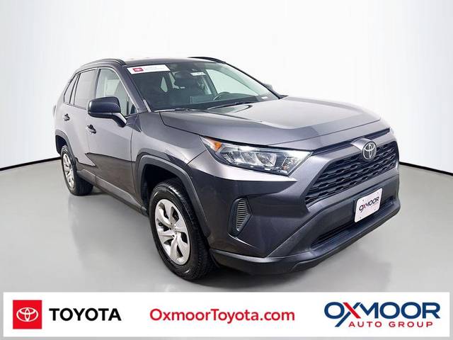 2021 Toyota RAV4 LE FWD photo