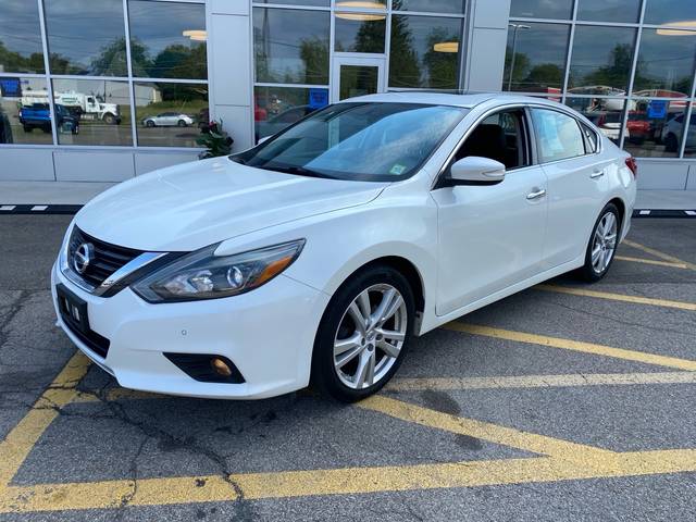 2016 Nissan Altima 3.5 SL FWD photo