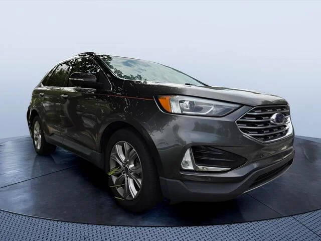 2020 Ford Edge Titanium AWD photo