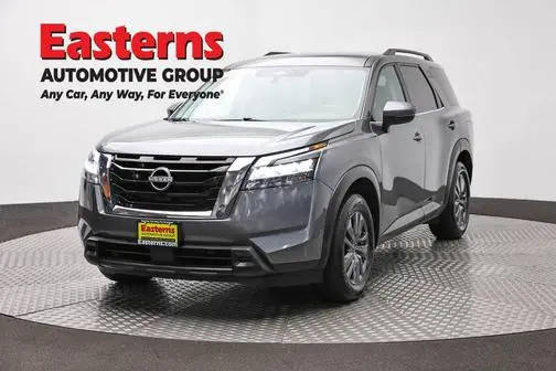 2022 Nissan Pathfinder SV 4WD photo