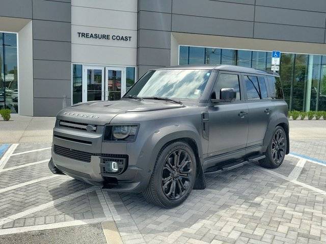 2022 Land Rover Defender 110 V8 AWD photo