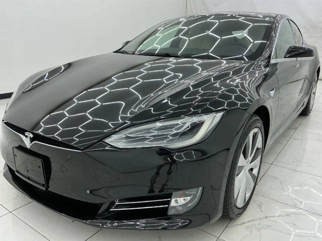 2021 Tesla Model S Long Range Plus AWD photo