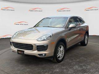2016 Porsche Cayenne AWD photo