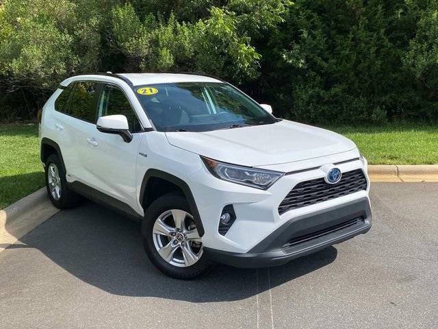 2021 Toyota RAV4 Hybrid XLE AWD photo