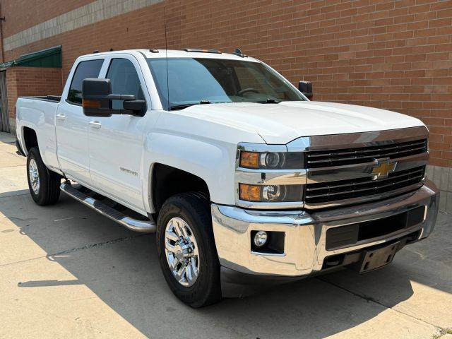 2016 Chevrolet Silverado 2500HD LT 4WD photo