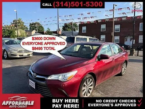 2016 Toyota Camry XLE FWD photo